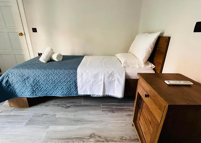 Διαμέρισμα Lovely With Harbor View In Pigadia *