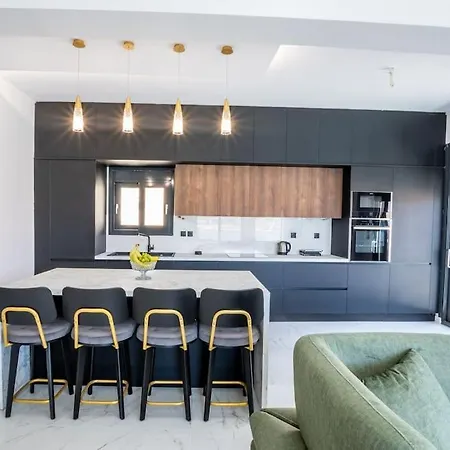 Lovely With Harbor View In Pigadia Karpatos