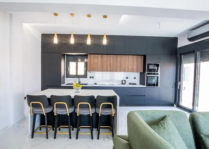 Lovely With Harbor View In Pigadia Kerpe